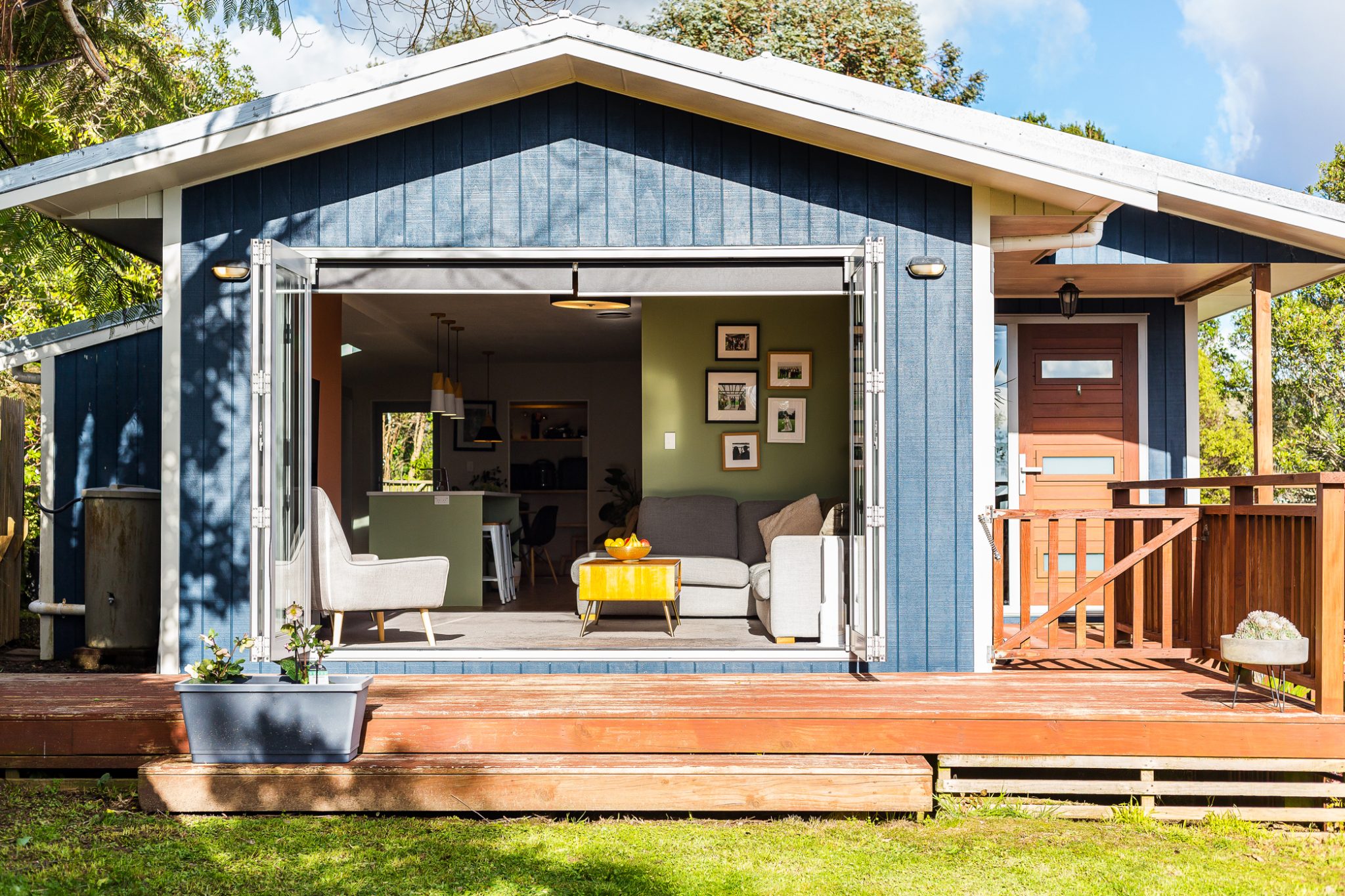 Dream Home, Dream Garage — slide 2