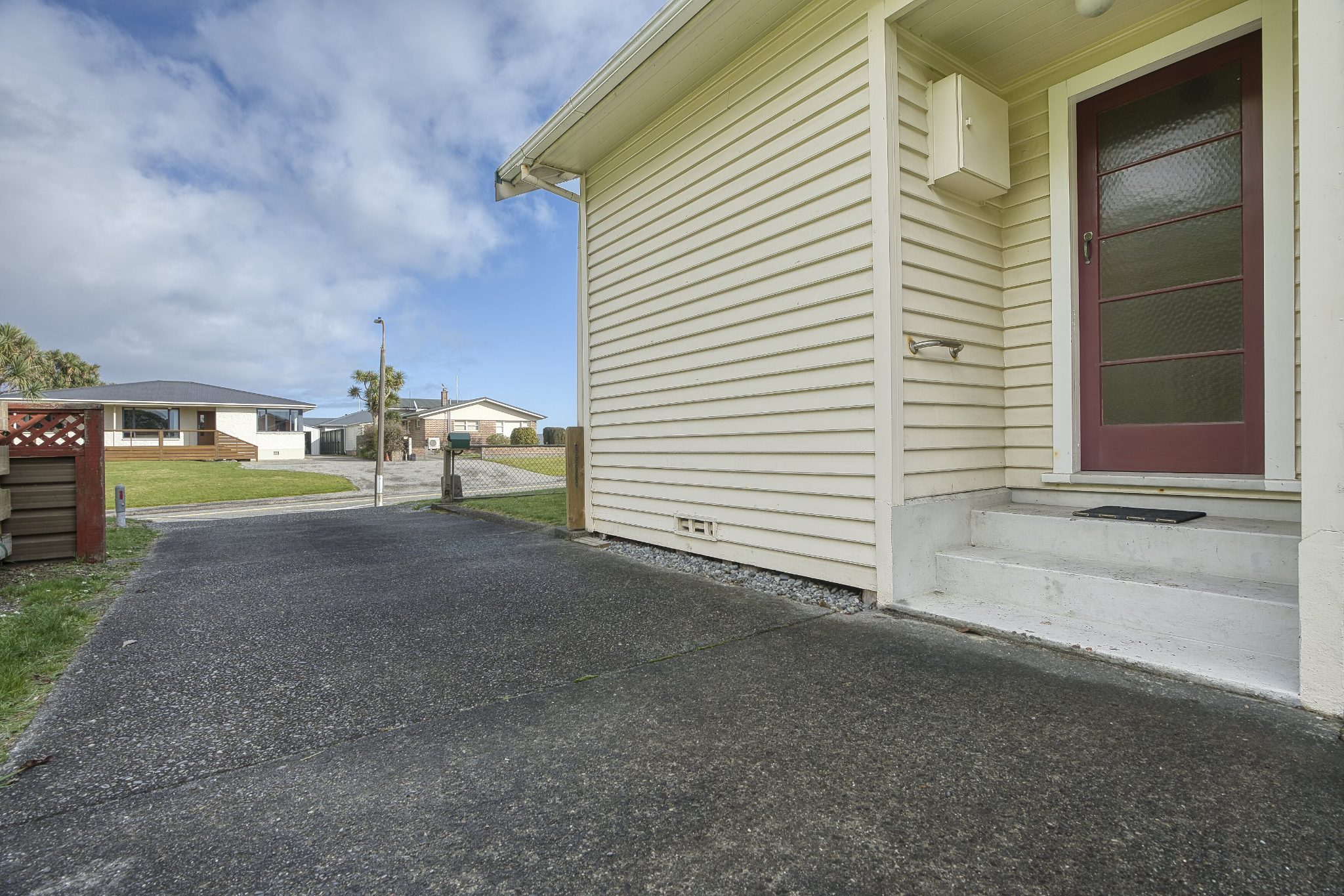 Fresh Roof, Fantastic Location — slide 26