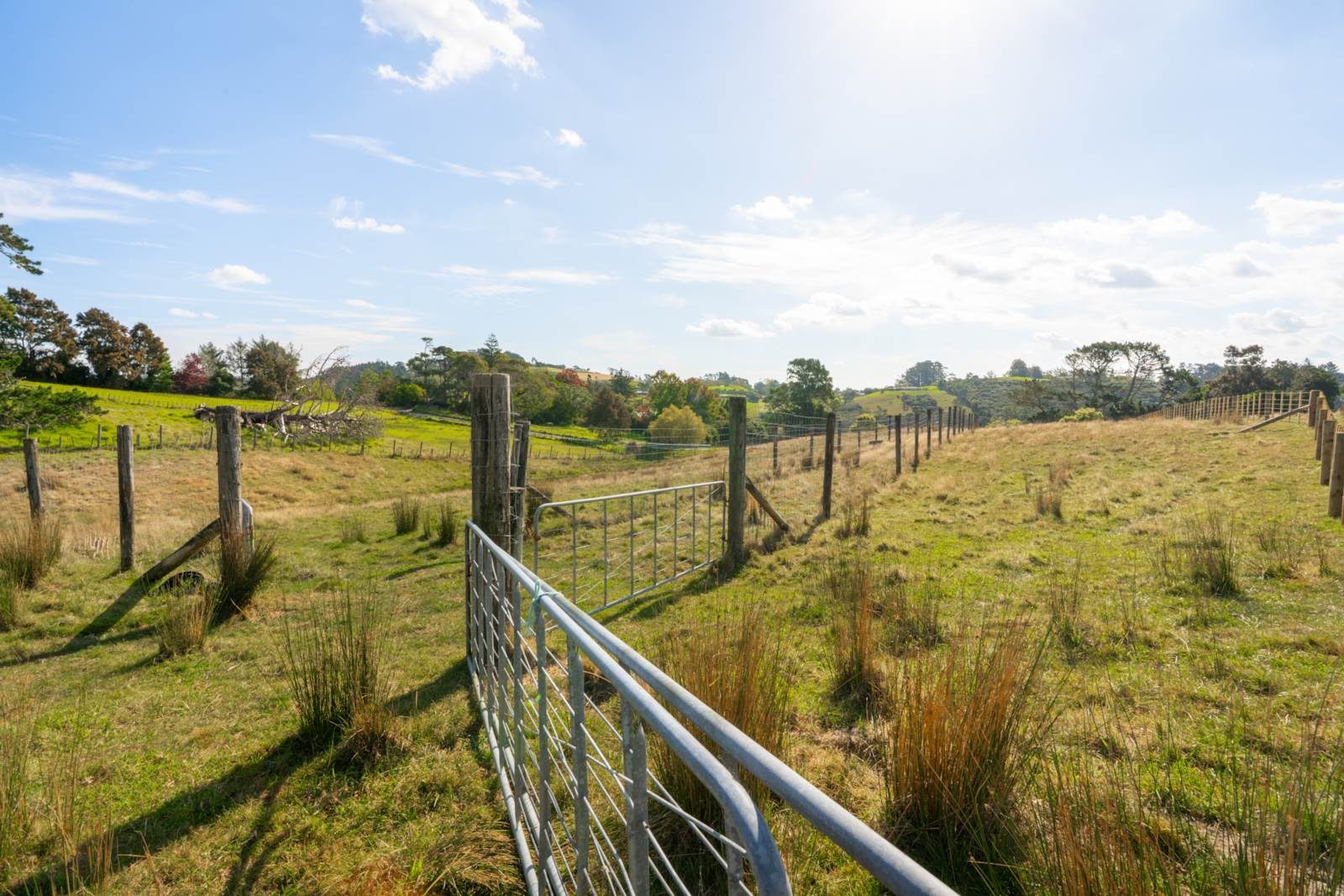 Two North-Facing 1ha Lifestyle Sections — slide 24