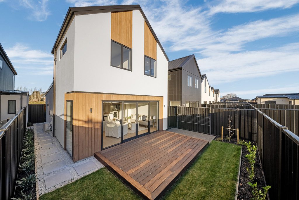 Modern Family Living by MacIntosh Reserve — slide 20