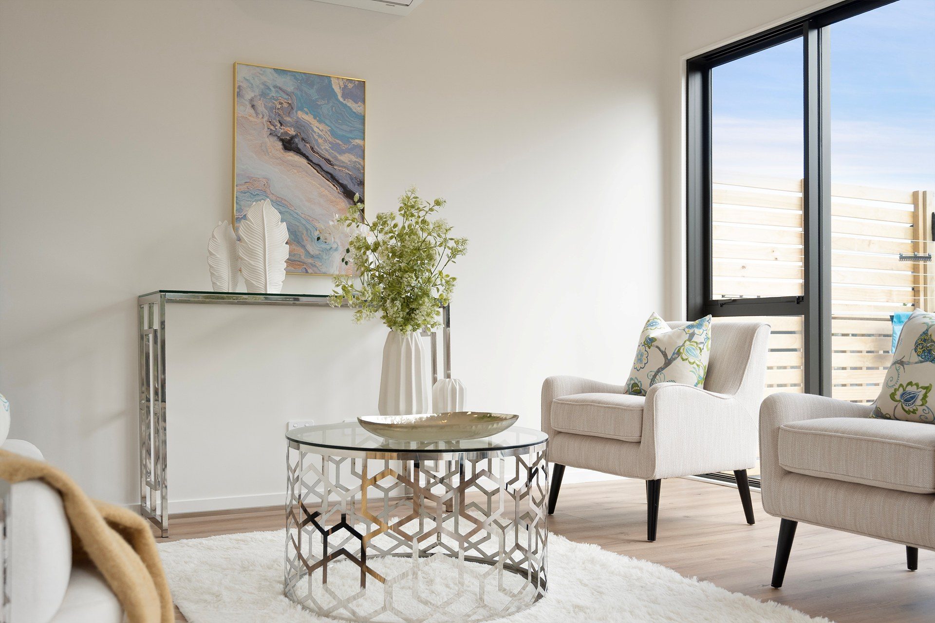 Mountain View | Masterpiece of Modern Living — slide 2