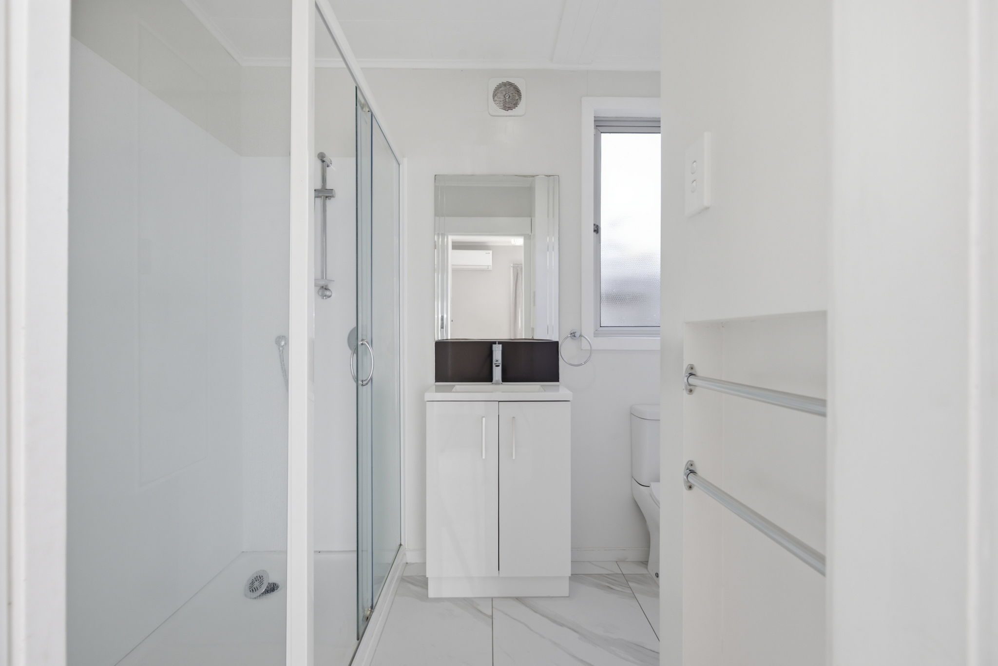 Extremely tidy first home/investment — slide 7