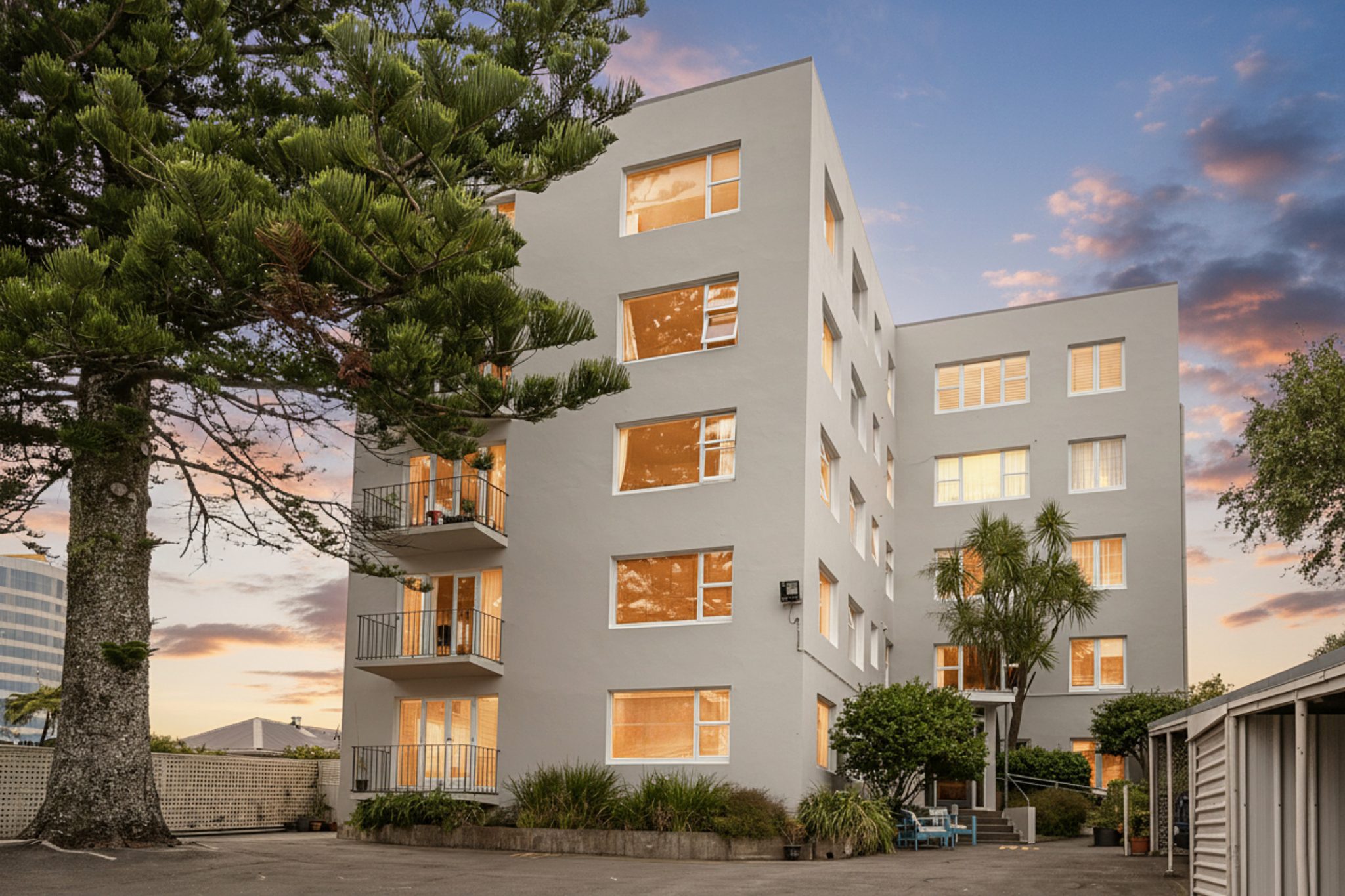 Downsize with Dignity and Style + View + Garage — slide 15