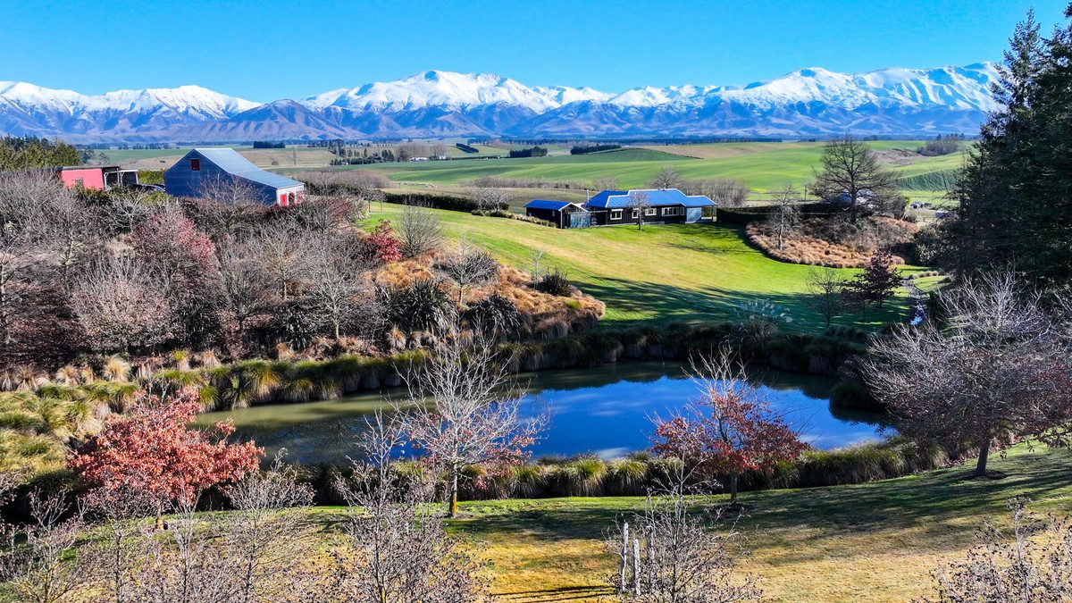 Private Panoramic Perfection: Fairlie — slide 27