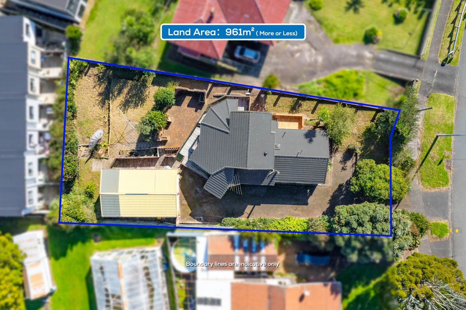 961sqm of Opportunity — slide 1