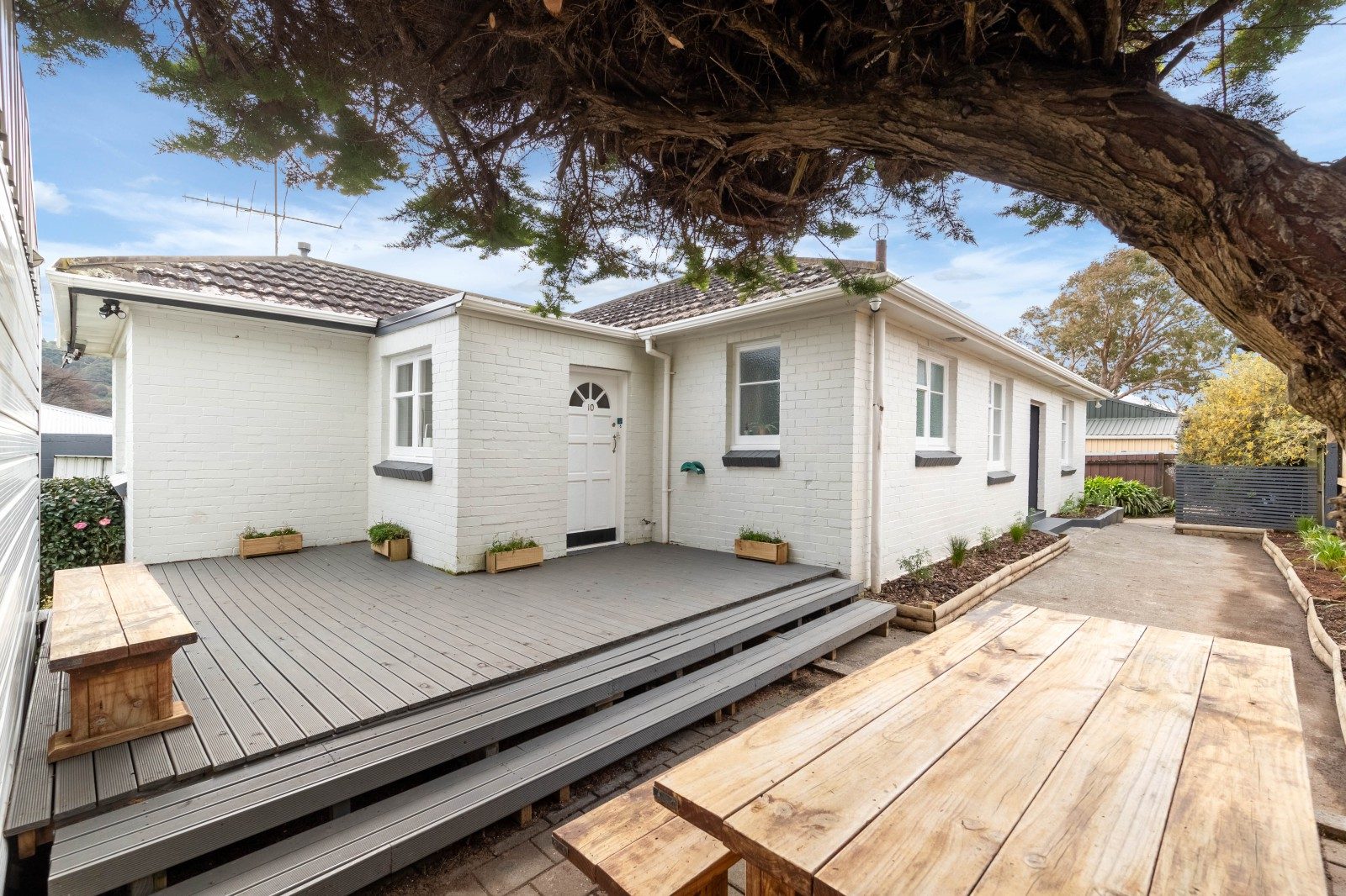Terrific Trentham — slide 1