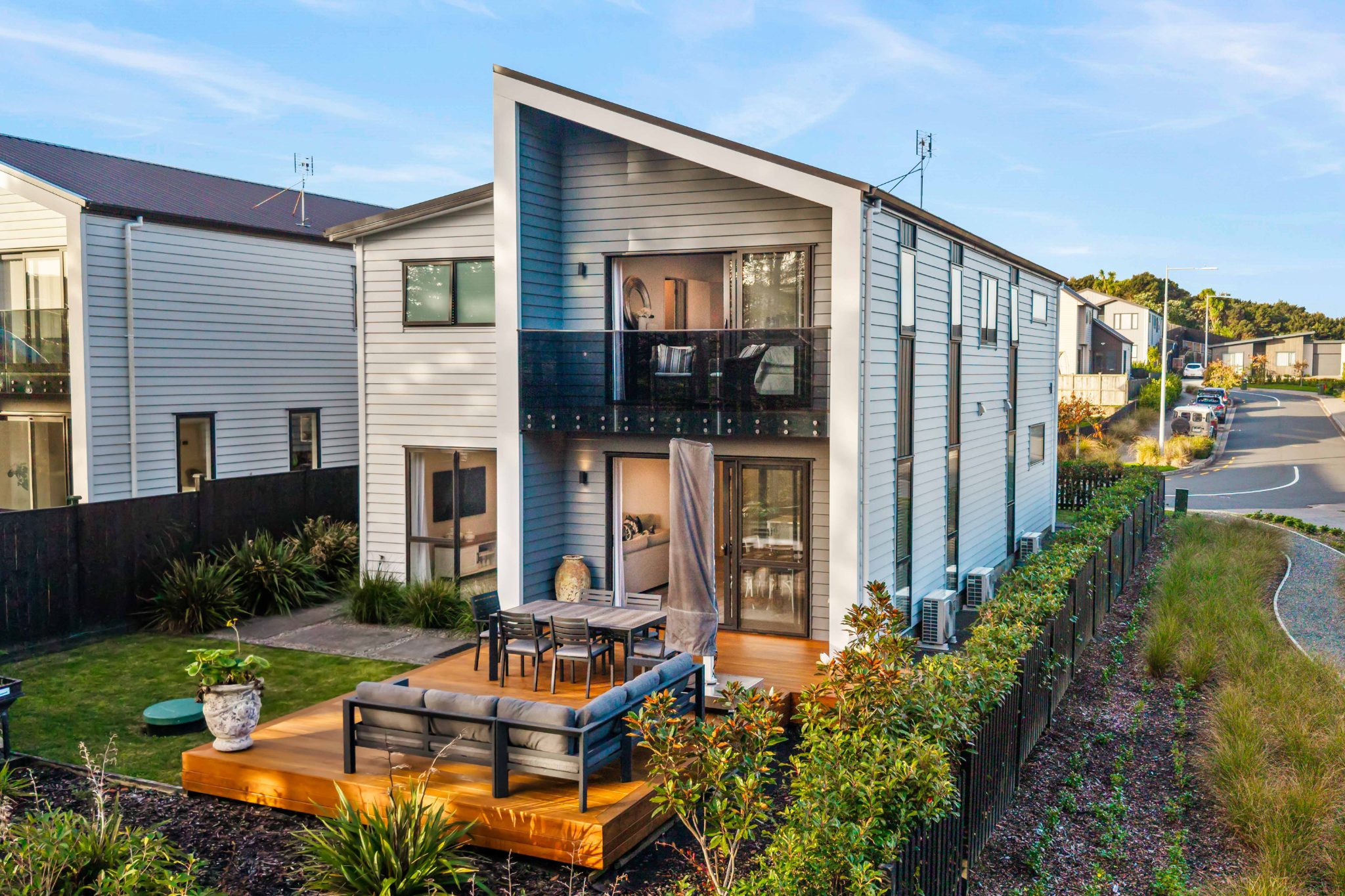 The Redwood House - Space, Privacy, Flexibility — slide 1