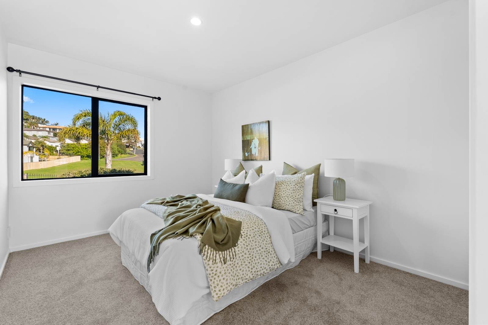 Fully Renovated & Sunny in RANGI Zone — slide 2