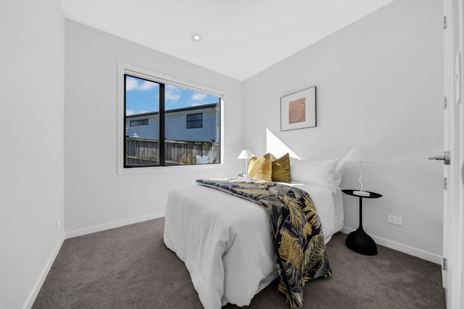 Luxury Living with Two-Bedroom Granny Potential — slide 44