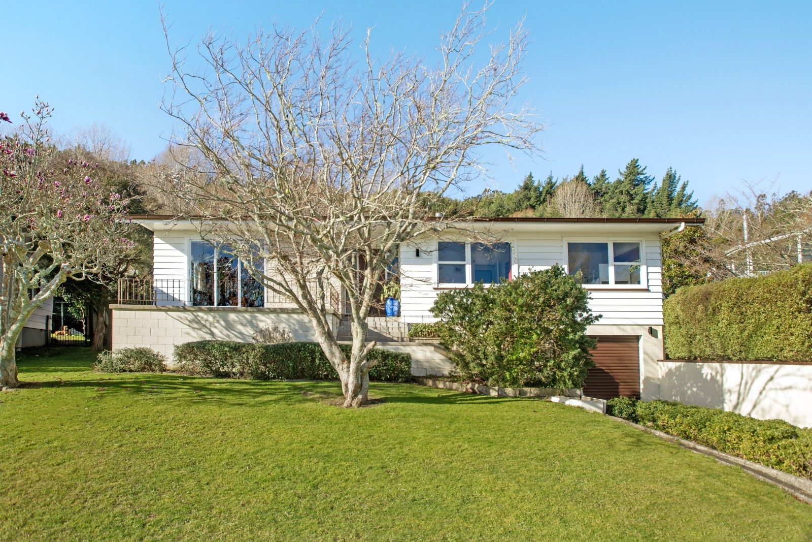**Under Contract** — slide 1