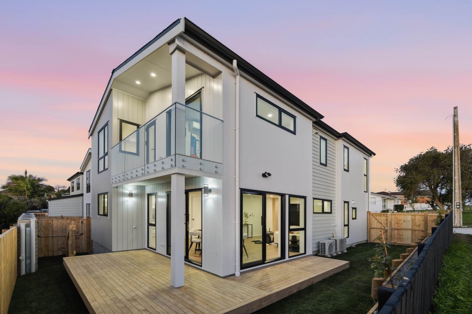 Boutique Living, Premium Location — slide 2