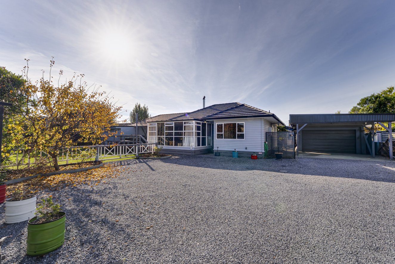Renovated Large three bedroom home with space! — slide 1