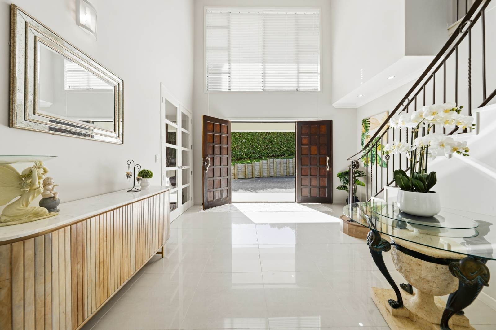 Mediterranean Luxury, Modern Living — slide 2