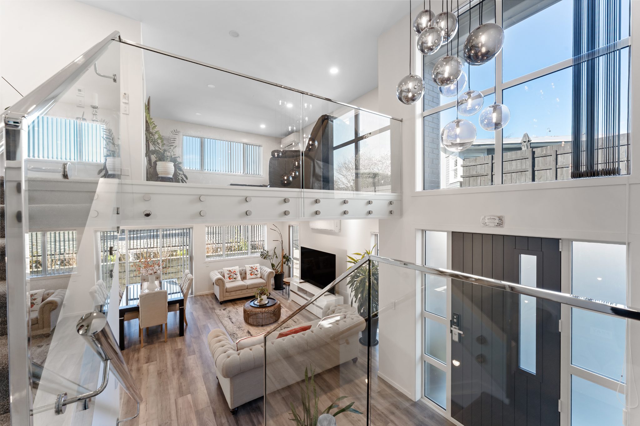 Most Affordable six bedroom House in Auckland! — slide 2
