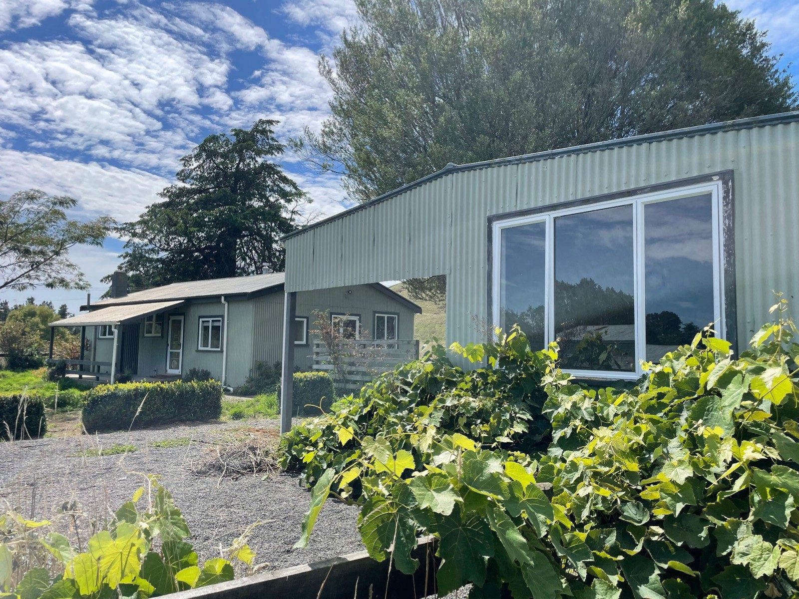 Renovated Rural Retreat — slide 10