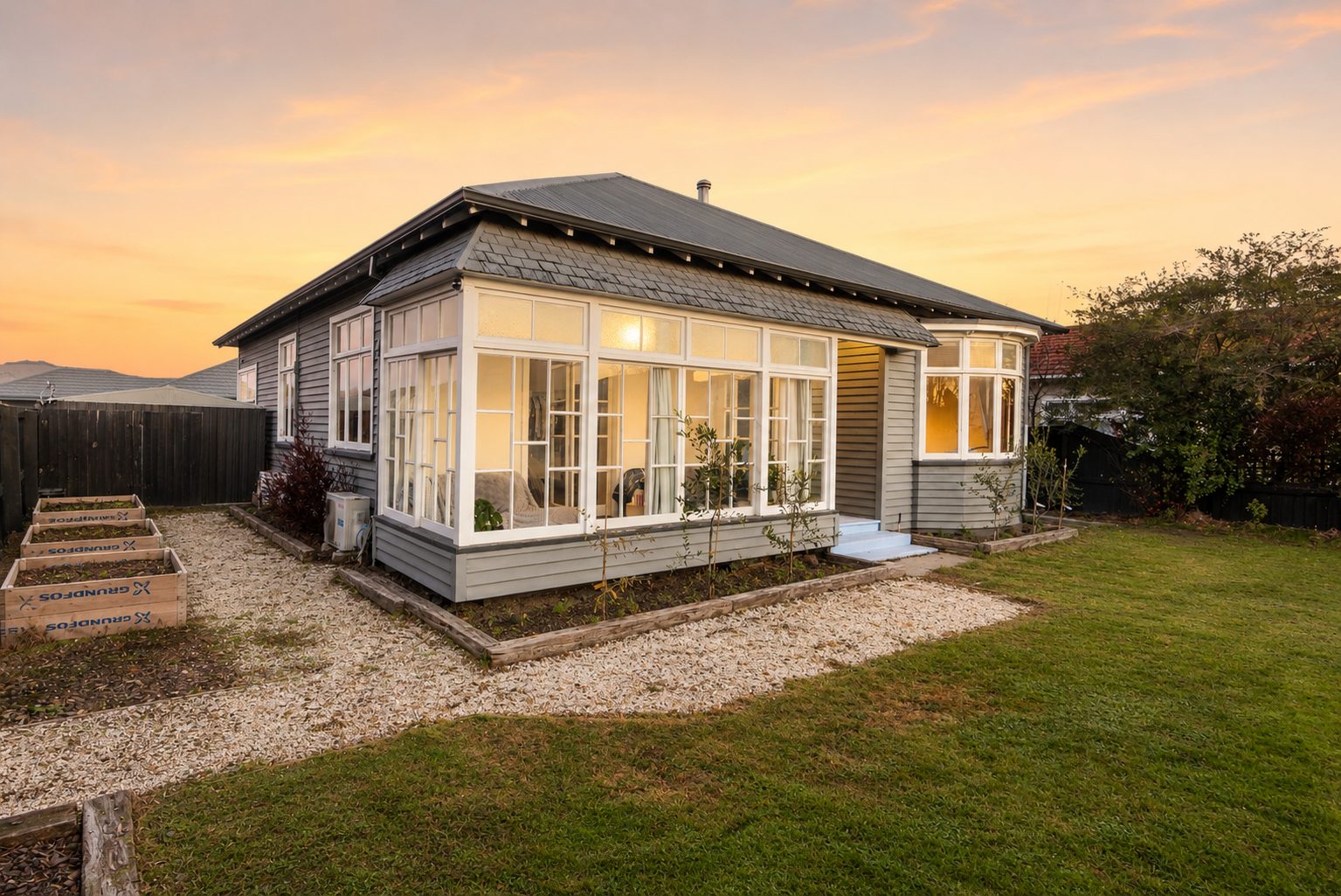 A Timeless Villa, Beautifully Modernised — slide 1