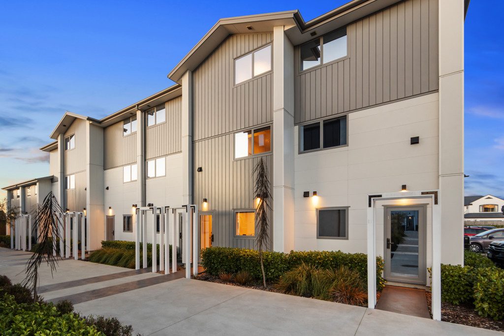 Parkside Living, Cleverly Designed — slide 1