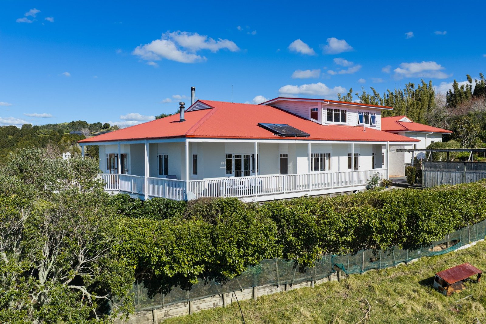 Coastal, country living with sub-division approval — slide 2