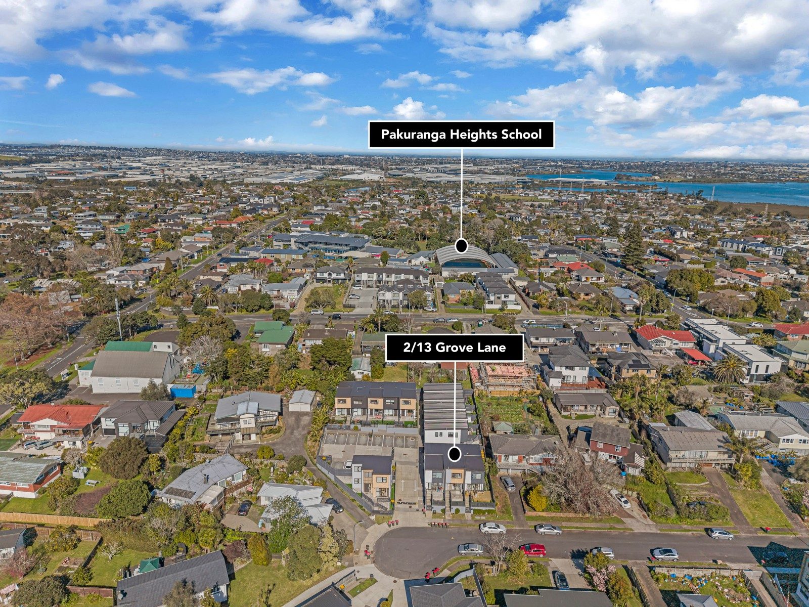 Modern Freehold Living in Pakuranga Heights — slide 27