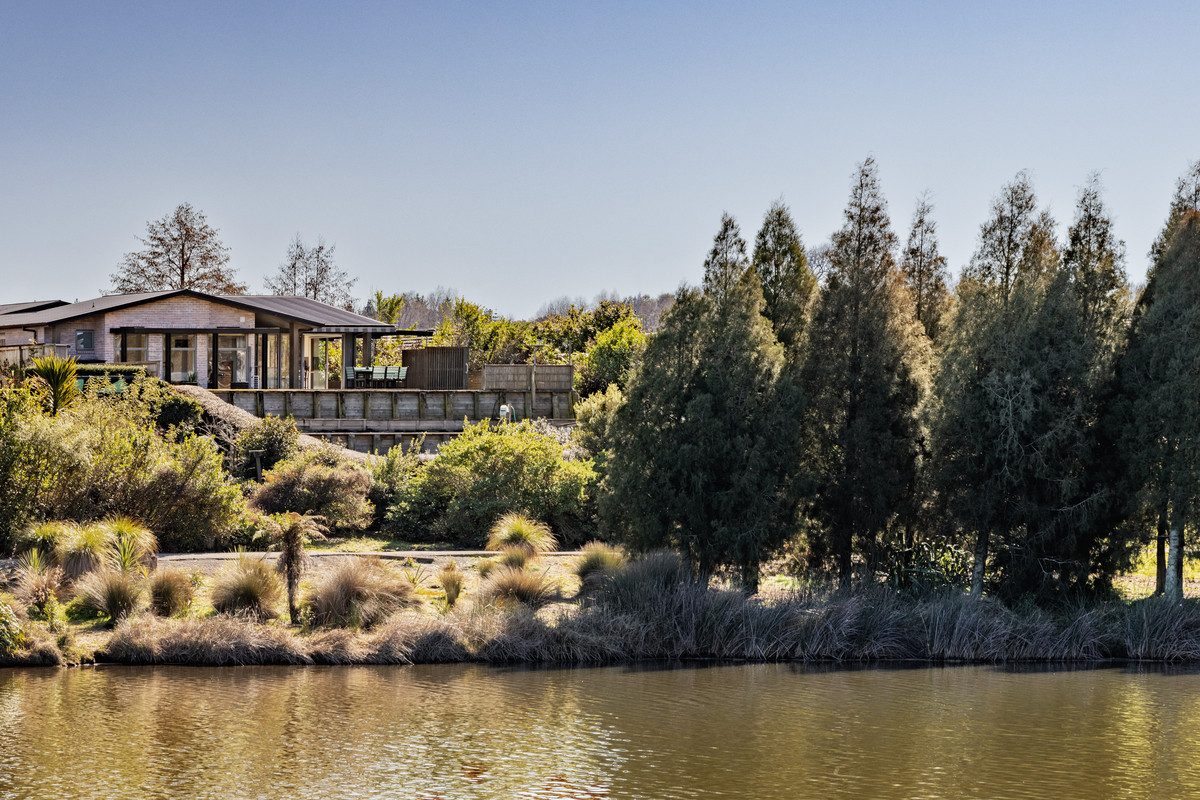 Luxury Lakeside Living at Its Finest — slide 1