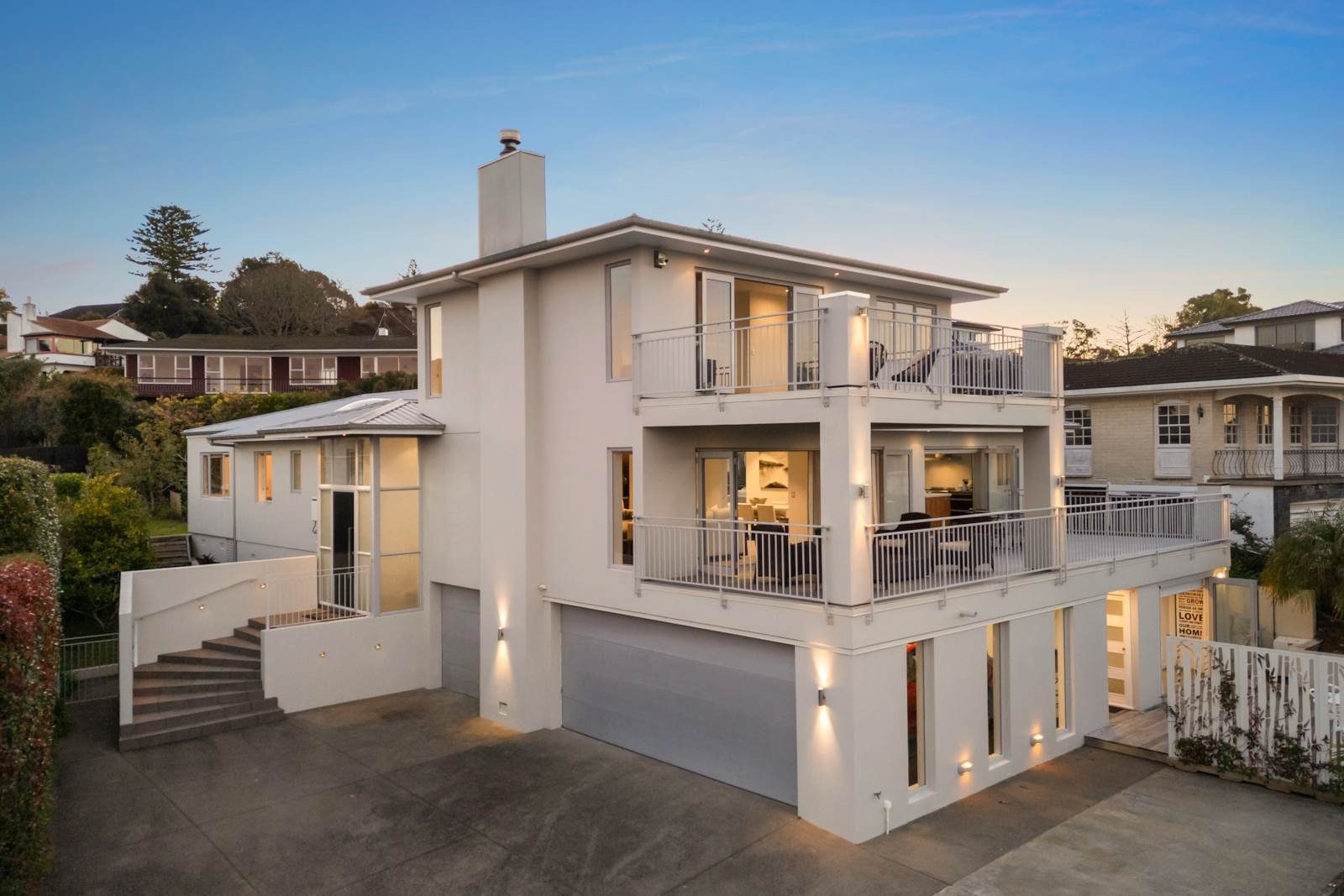 1,032sqm Coastal Estate - $650,000 Below CV — slide 2