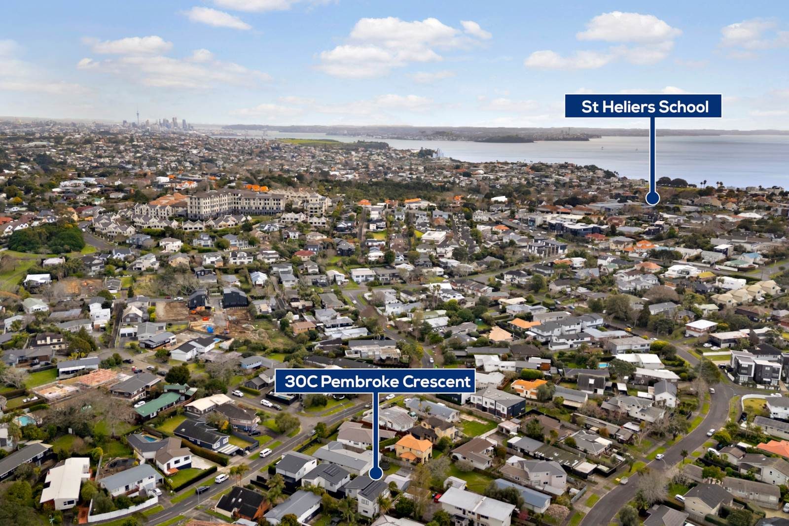 EXCEPTIONAL NEAR NEW TOWNHOUSE — slide 24