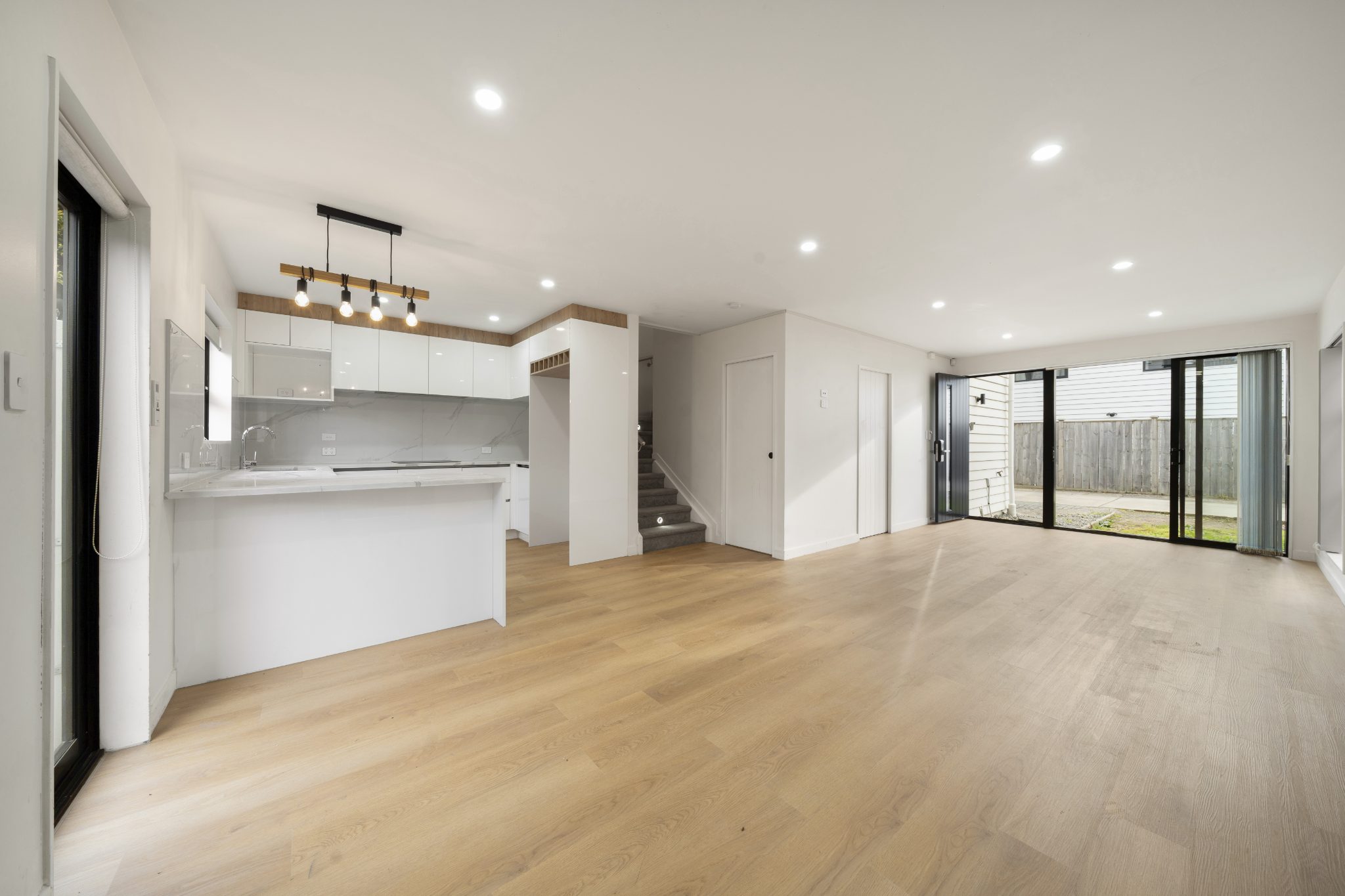 Affordable 4 Bed! Don't Miss Out! — slide 2