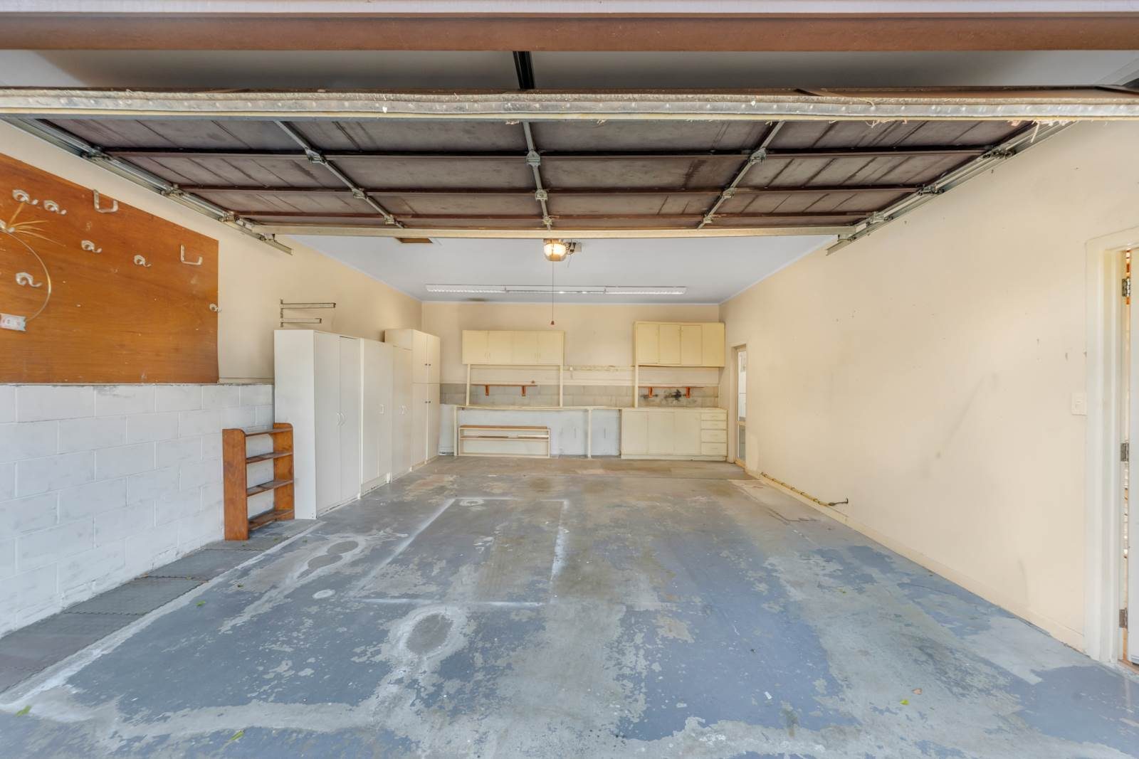 Your Private Family Sanctuary Near Lynfield Cove — slide 22