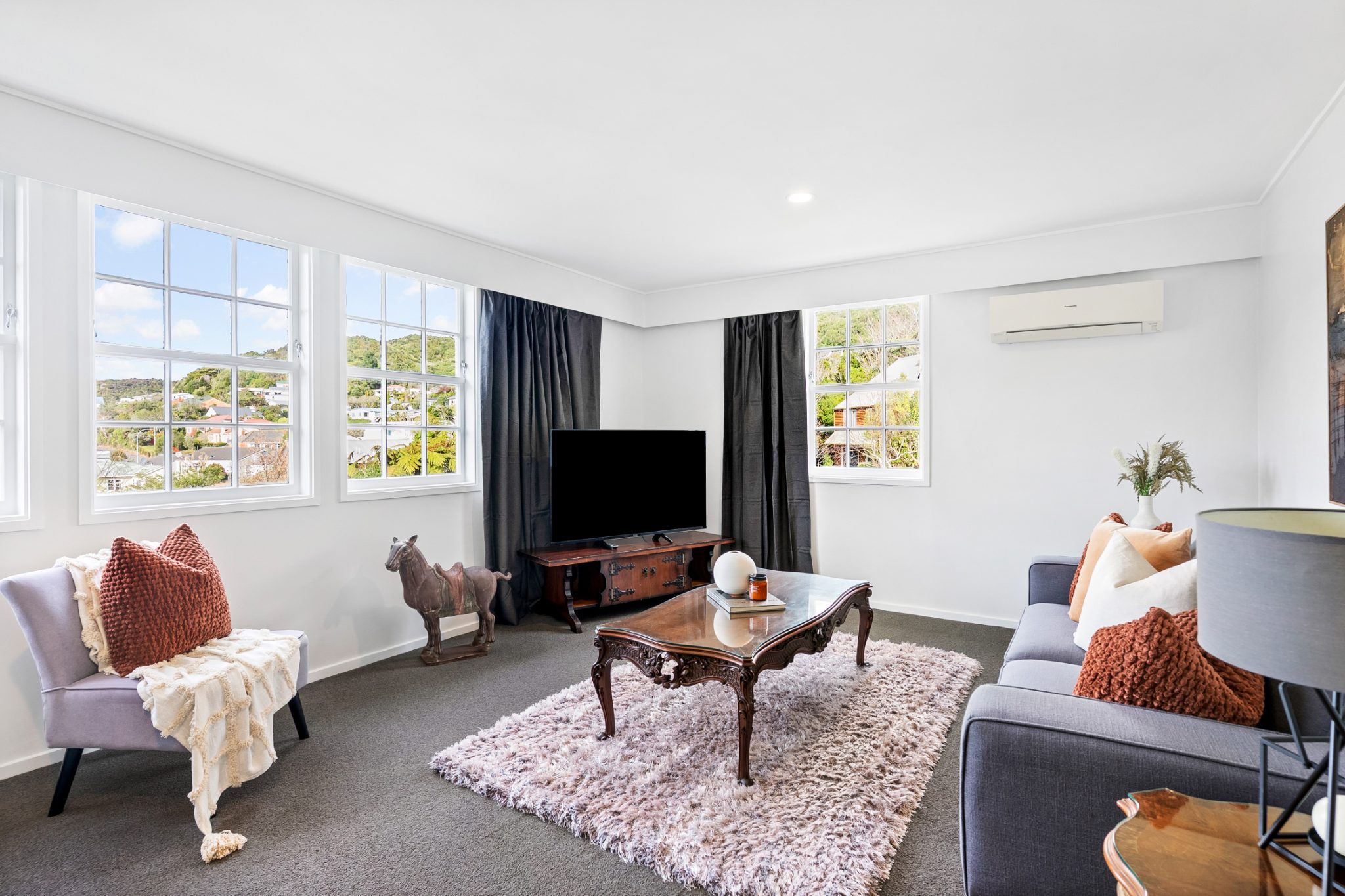 Live In One, Rent The Other! Prime Karori — slide 2