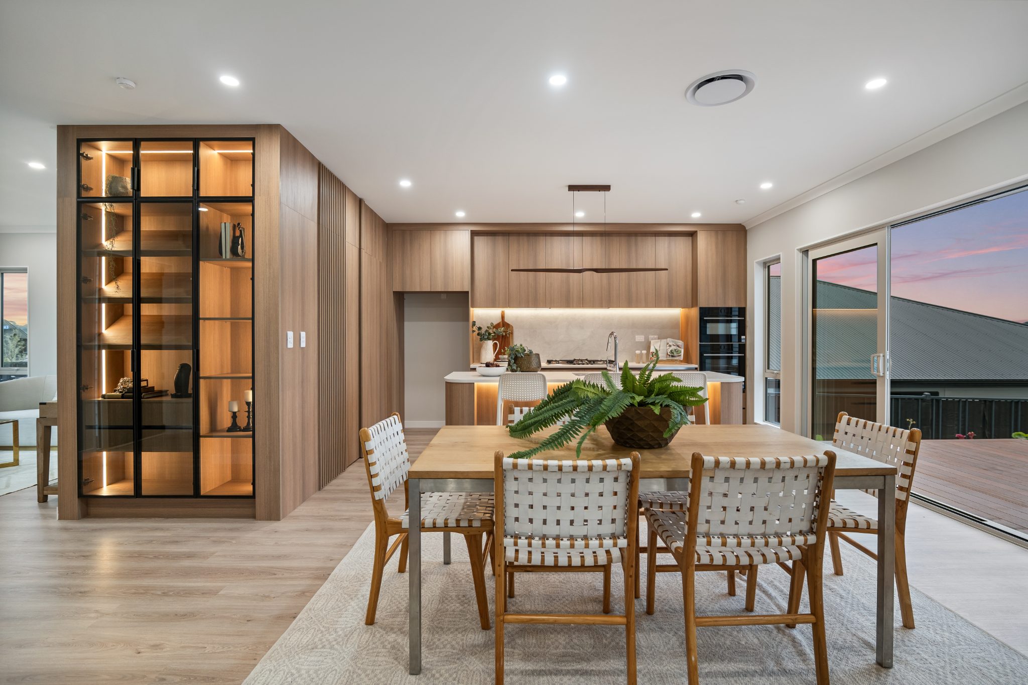 Warm Family Home with Granny Potential — slide 2