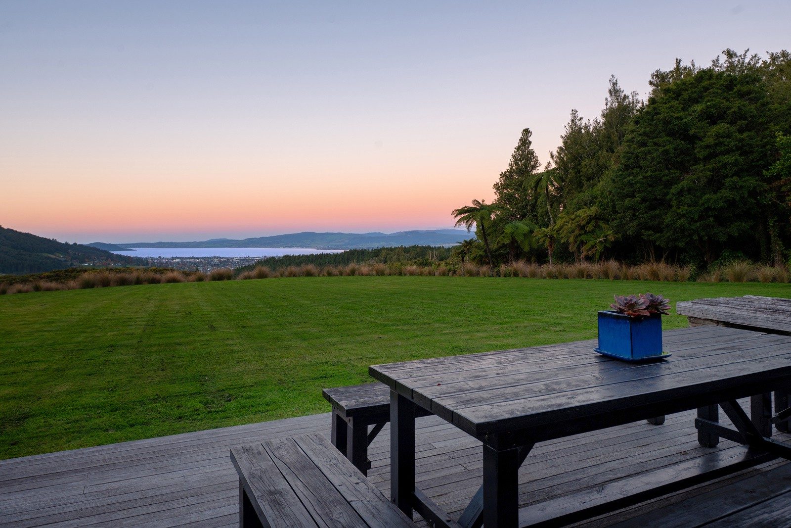 Your Private Sanctuary - Stunning Lake Views — slide 50
