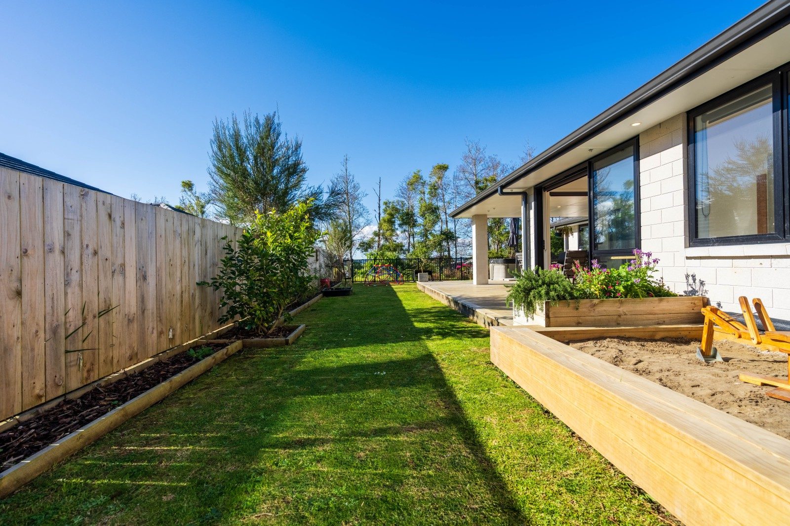 Family home in sought-after Kamo West — slide 1