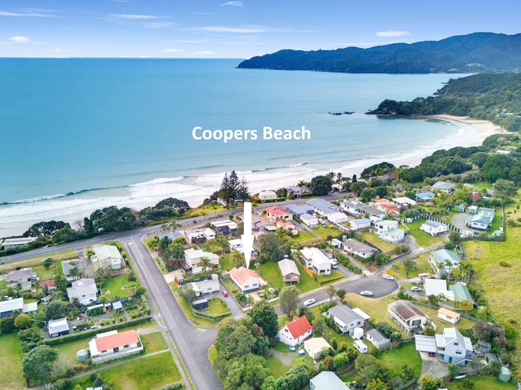 Handy Location in Coopers Beach — slide 1