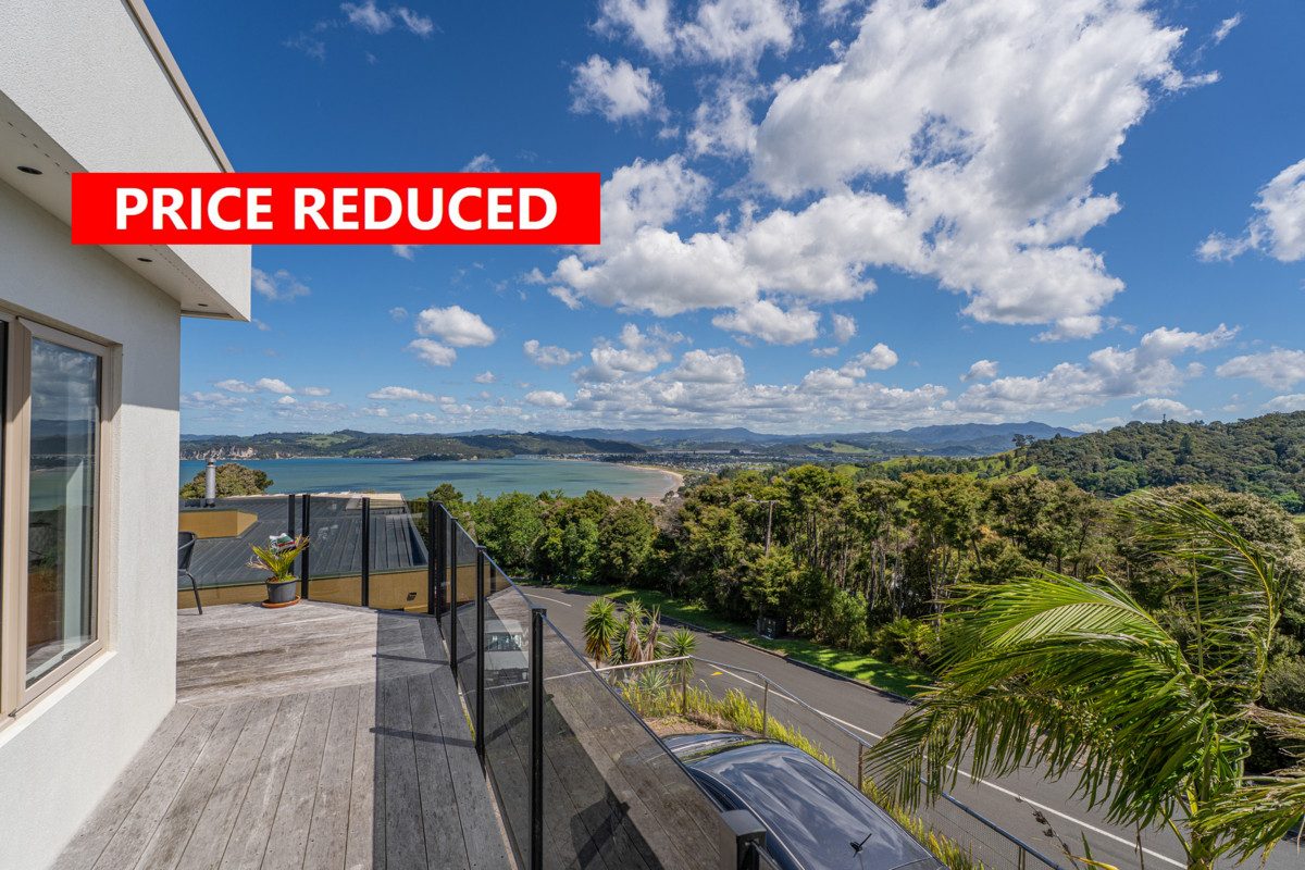 SEA VIEWS, ELEVATED, DOUBLE-GLAZED AND A SURPRISE! — slide 1