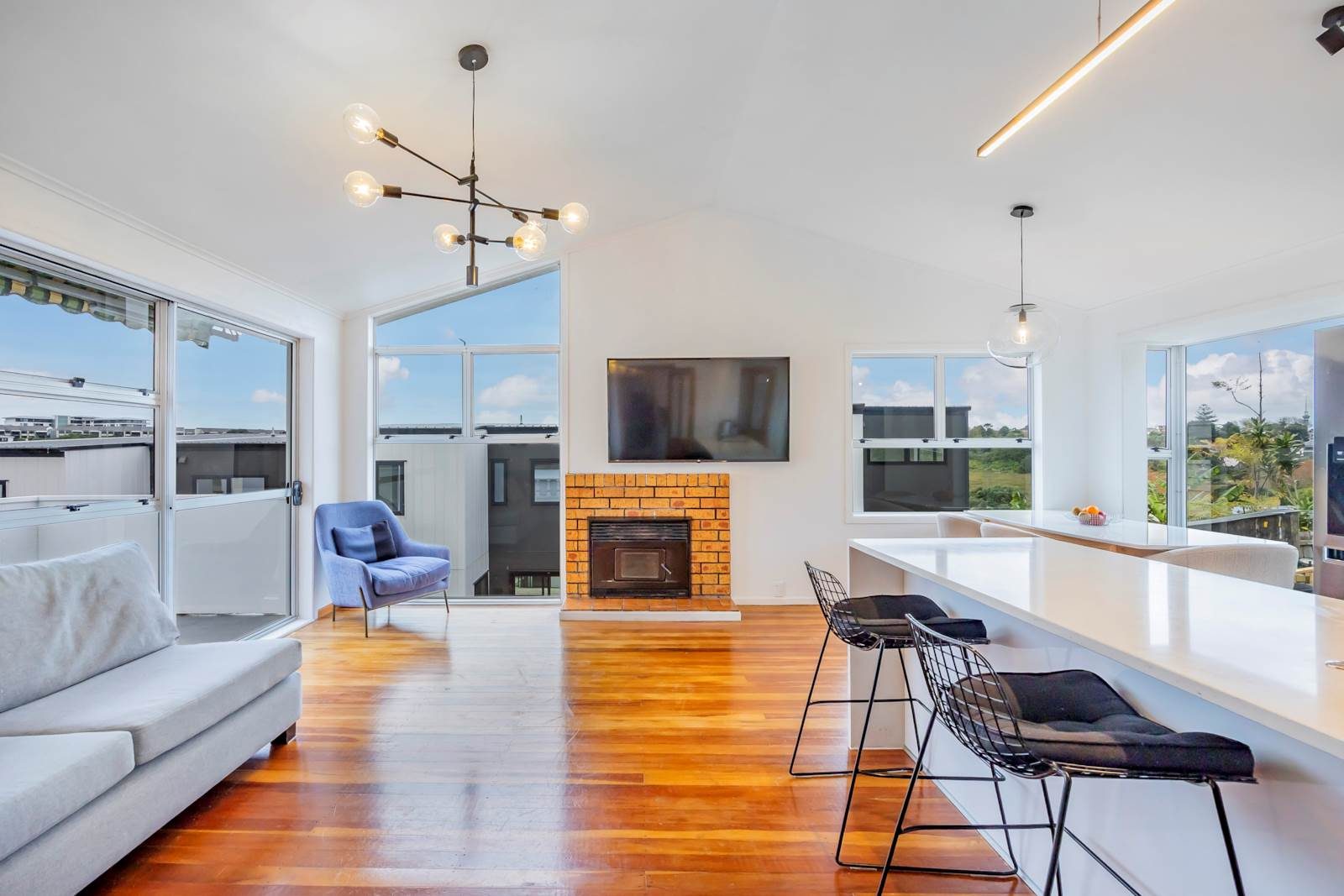 Elevated Living - Modern Comfort – Freehold Title — slide 2
