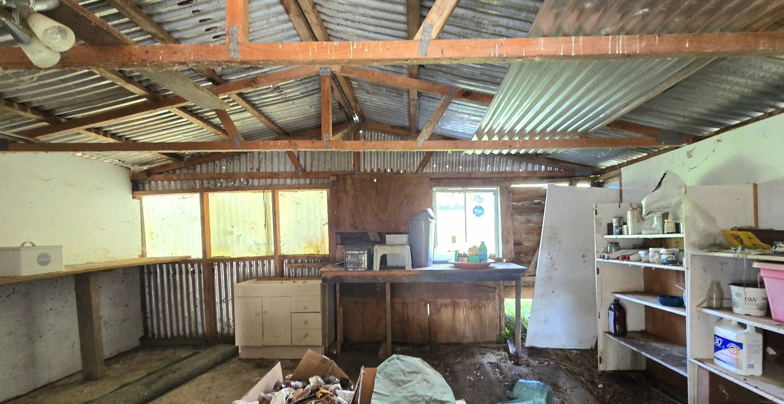 THE PINK HOUSE IN PAEROA — slide 26