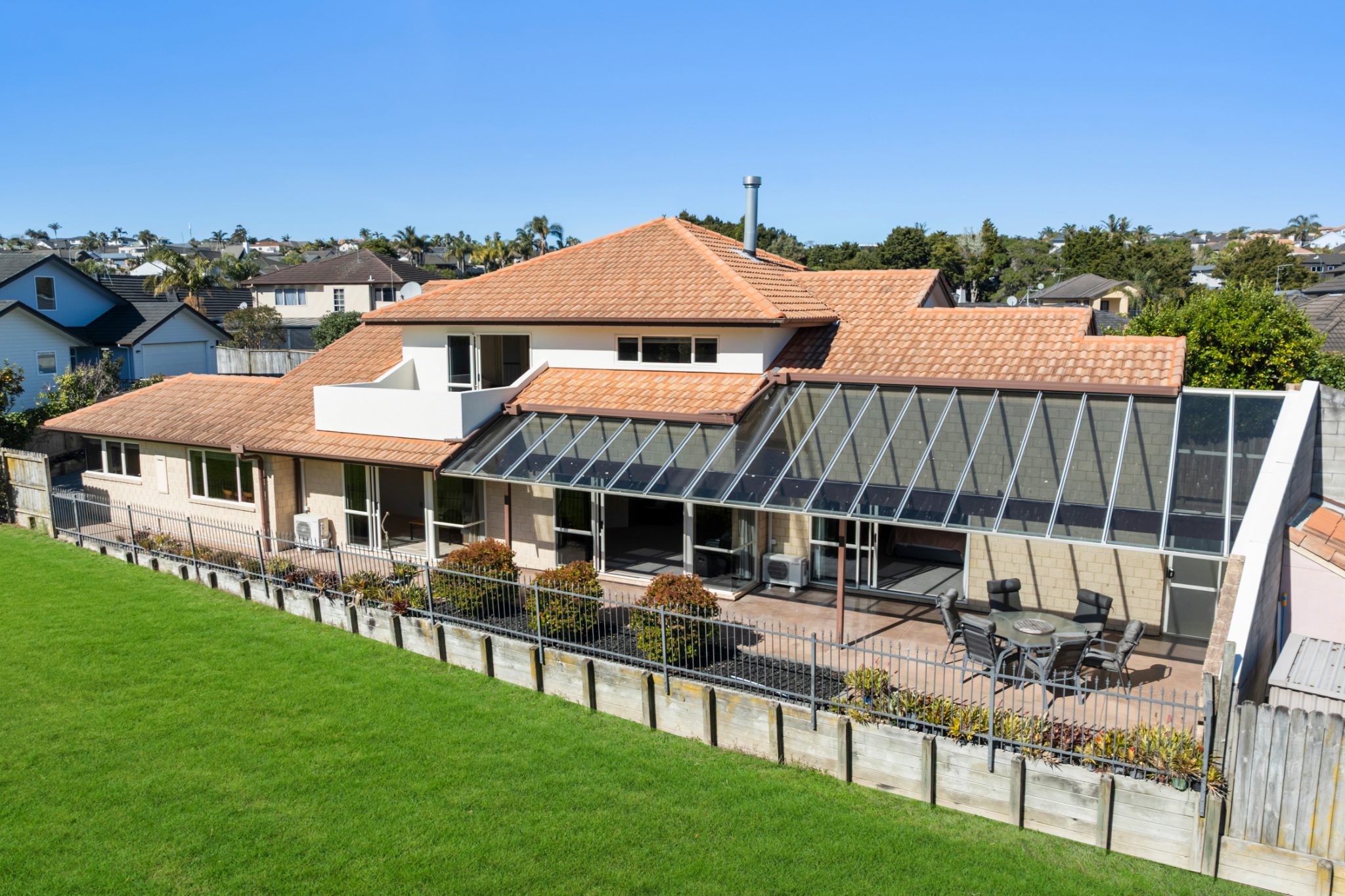 The Perfect Family Home — slide 2