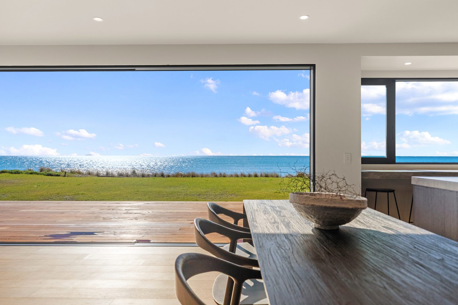 SIMPLY THE BEST - BEACHFRONT EXCELLENCE — slide 1