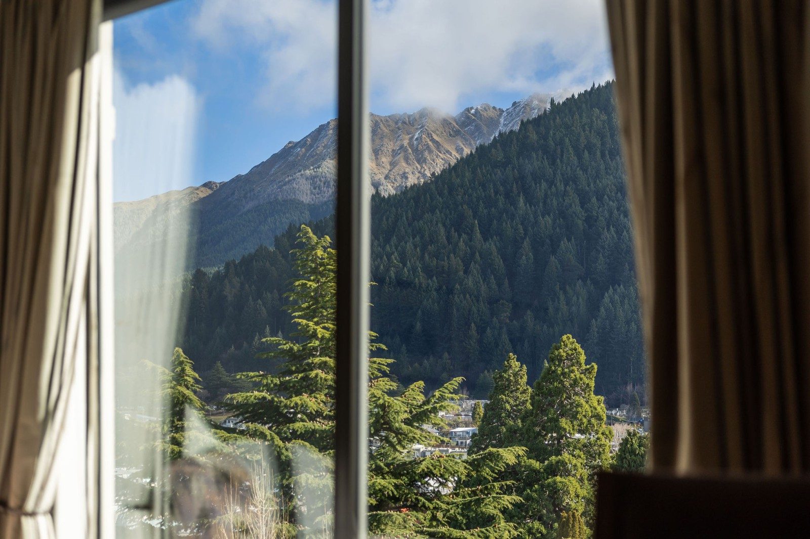 Your Queenstown escape that works for you — slide 12