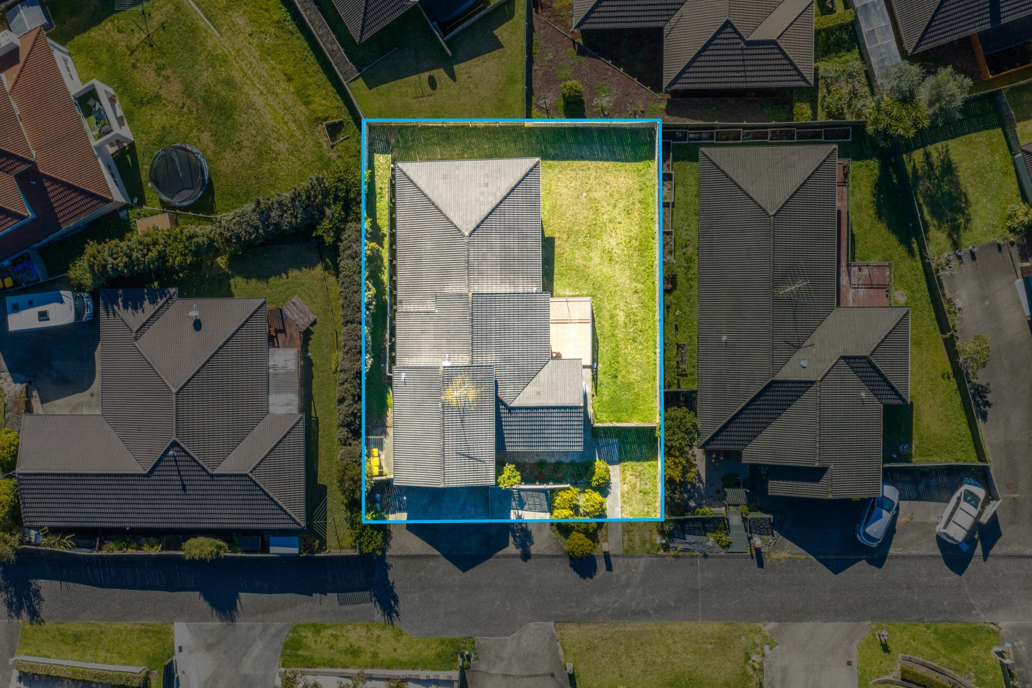 Perfect for Larger Families in Greenhithe — slide 28