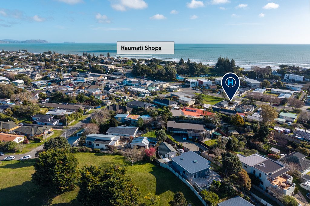 Prime Location @ Raumati Beach — slide 2