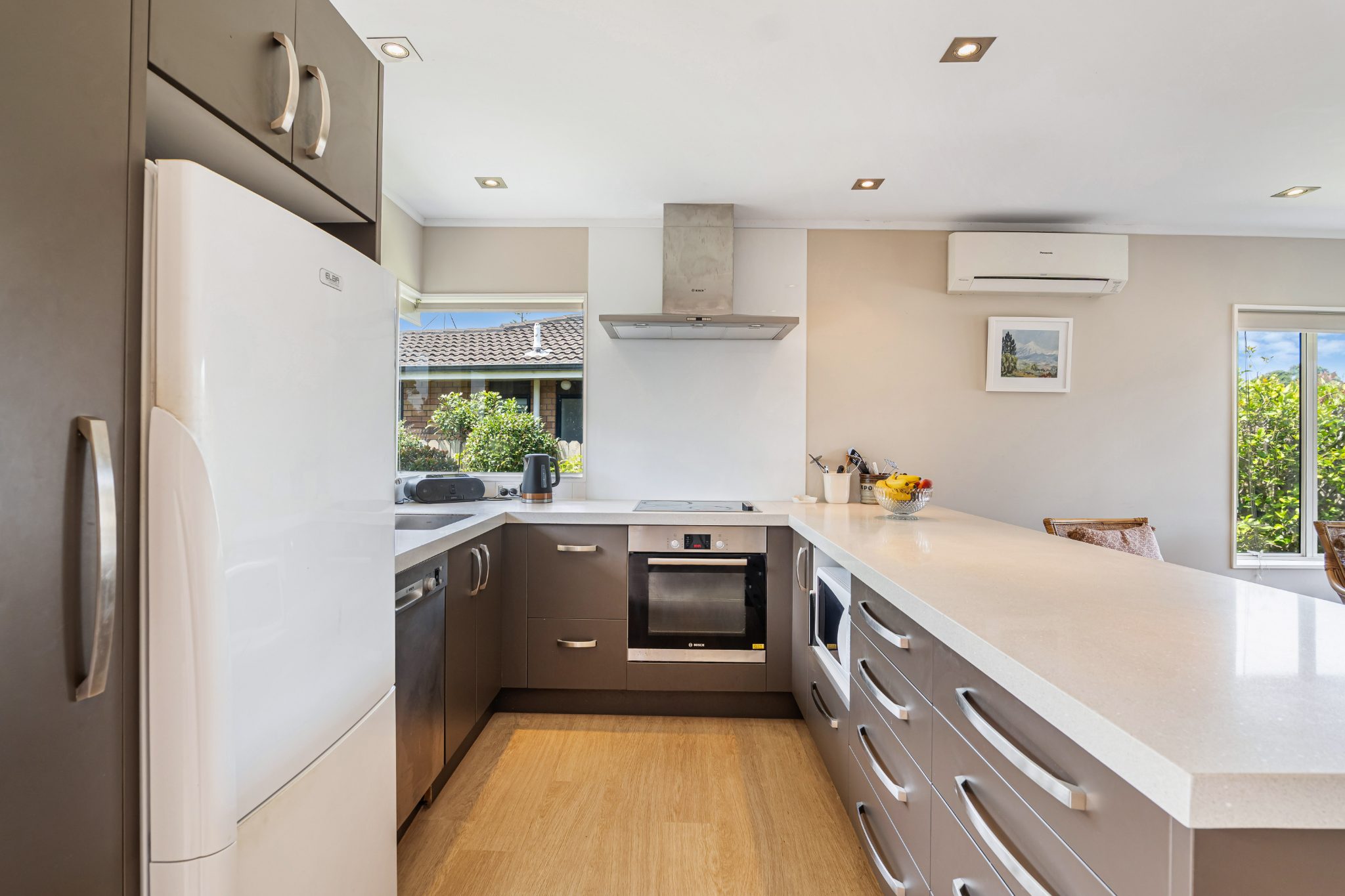 Downsize in Comfort, Security & Style — slide 2
