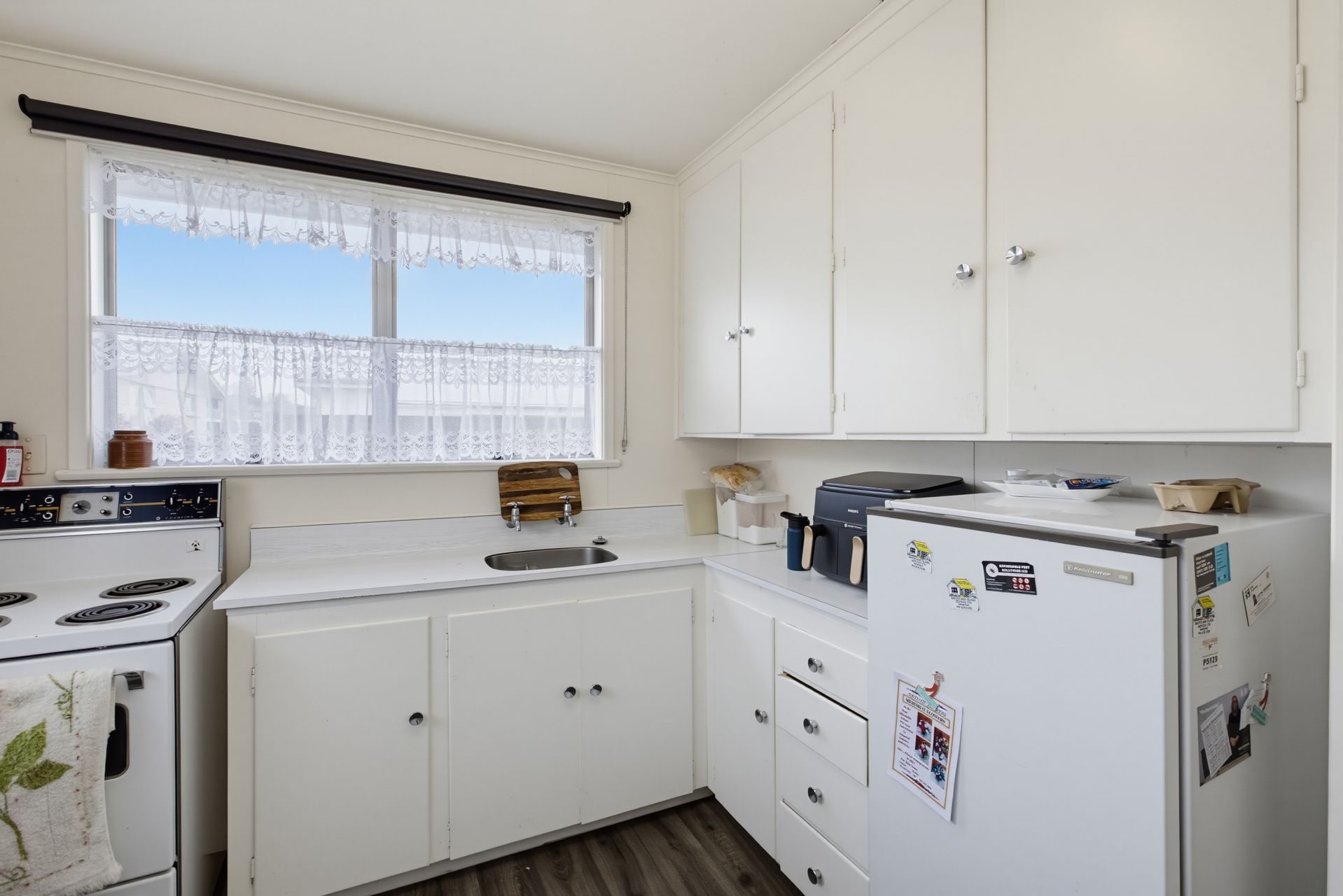 Great Location, Low Maintenance & Private — slide 2