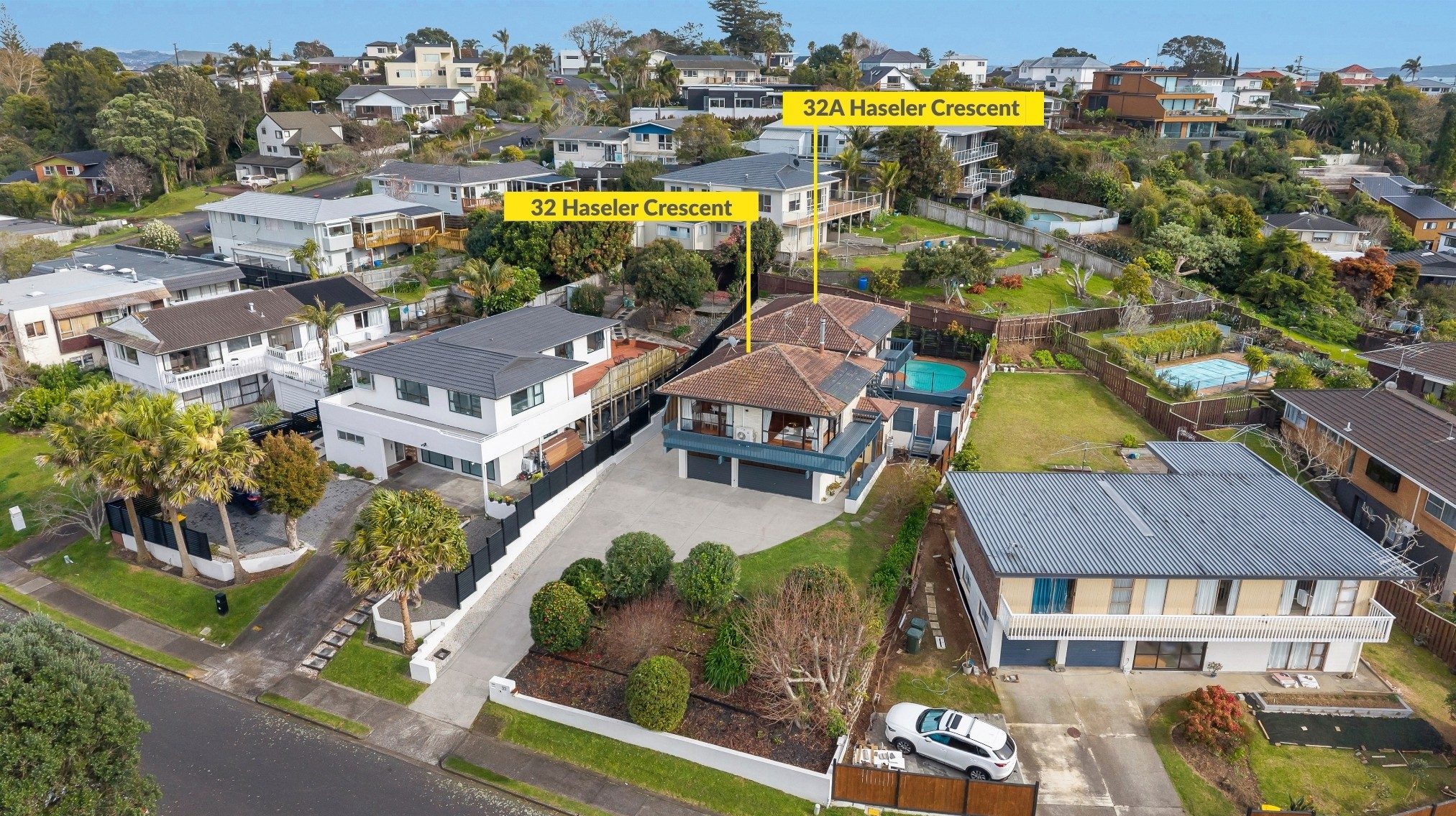 Home & Income With Sea Views In Macleans Zone — slide 24