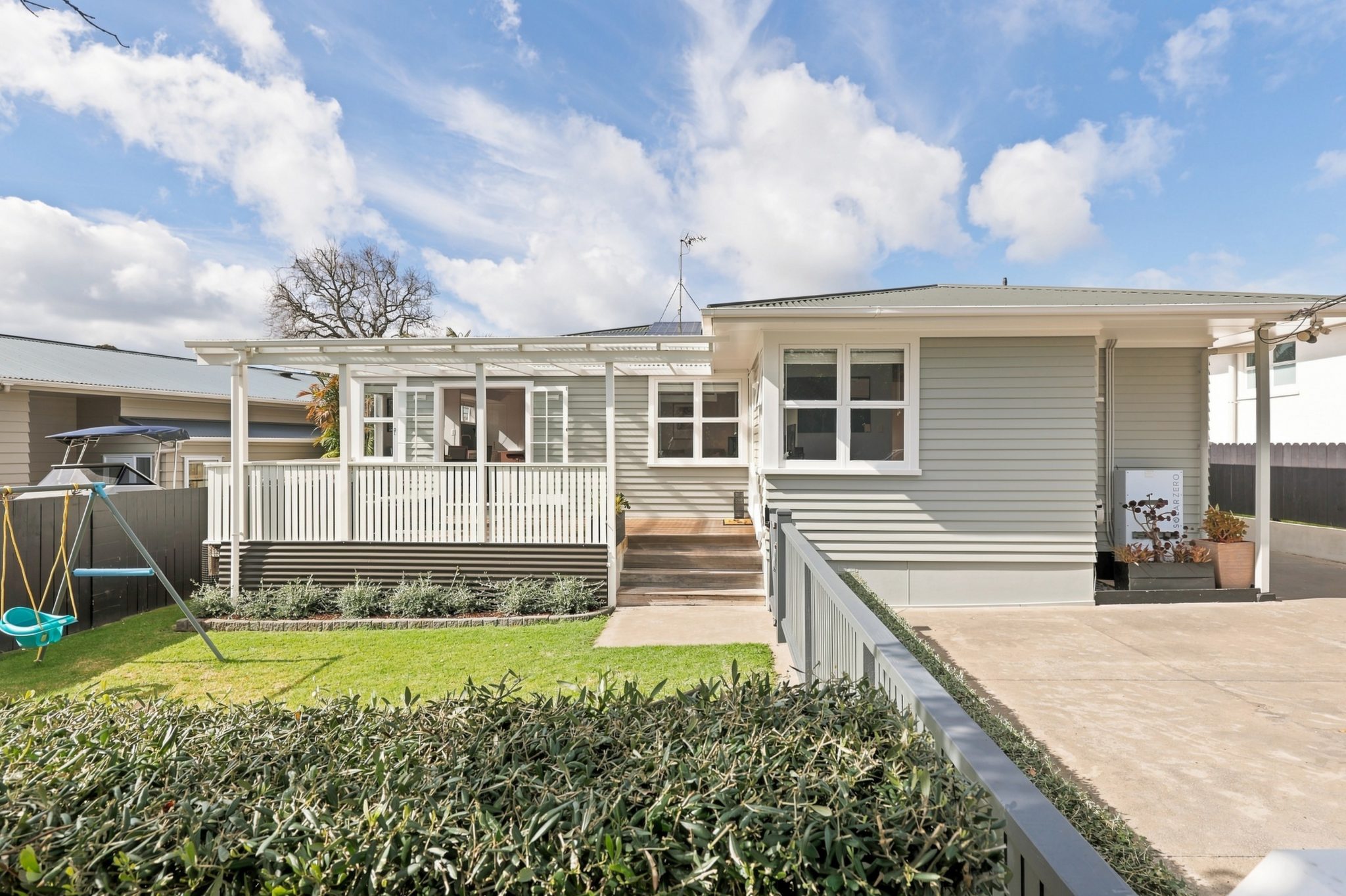 Renovated Family Home with Minor Dwelling — slide 2