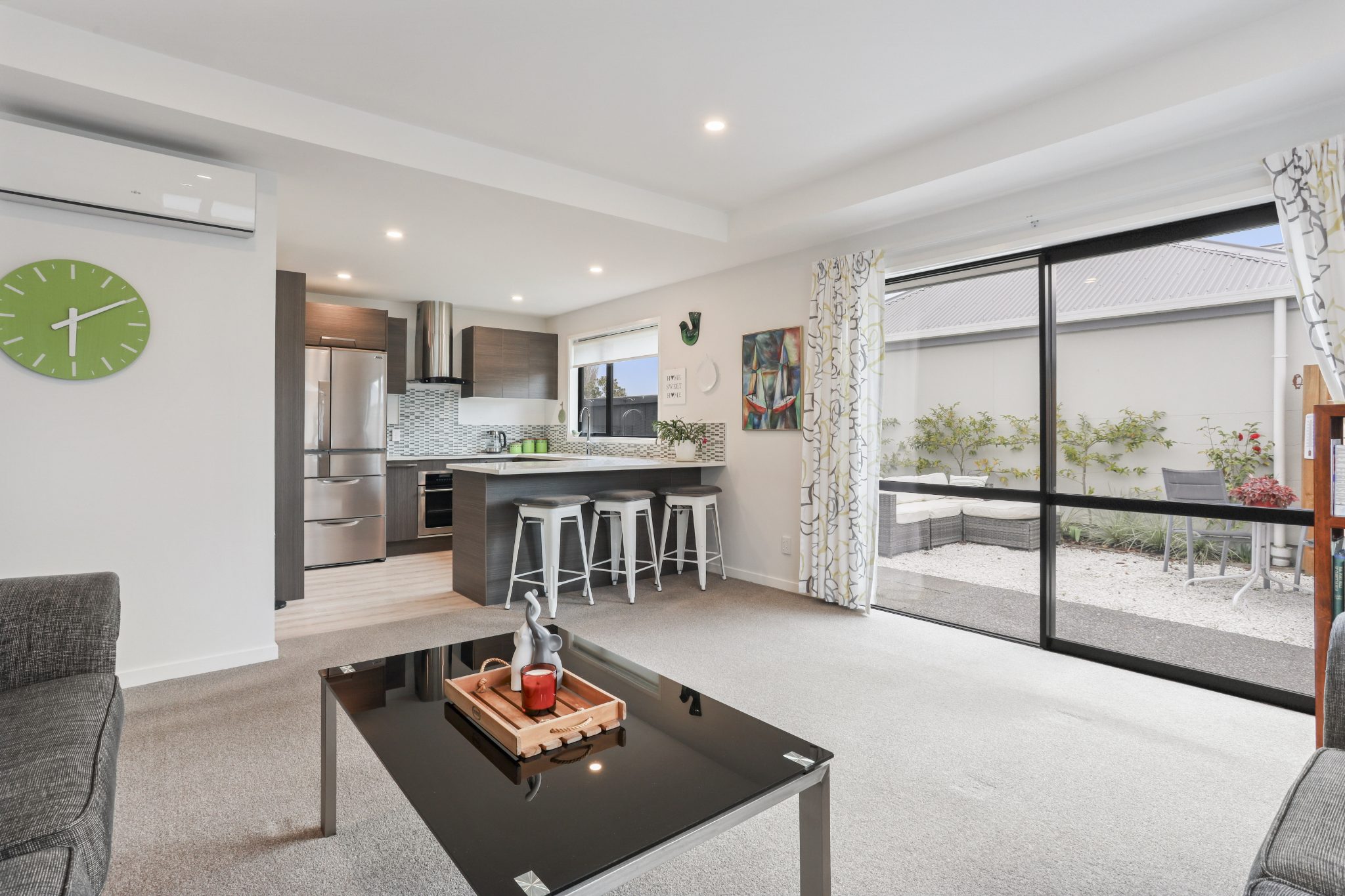 2/57 St Martins Road - Spacious Over 60s living — slide 2
