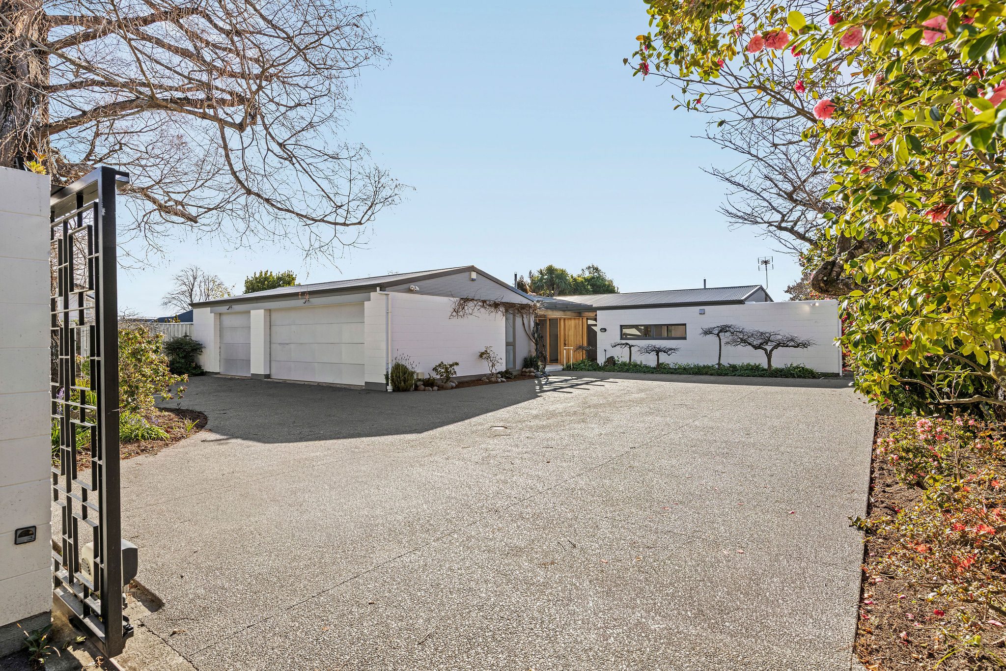 Priced Deadline $1,999,000 — slide 36