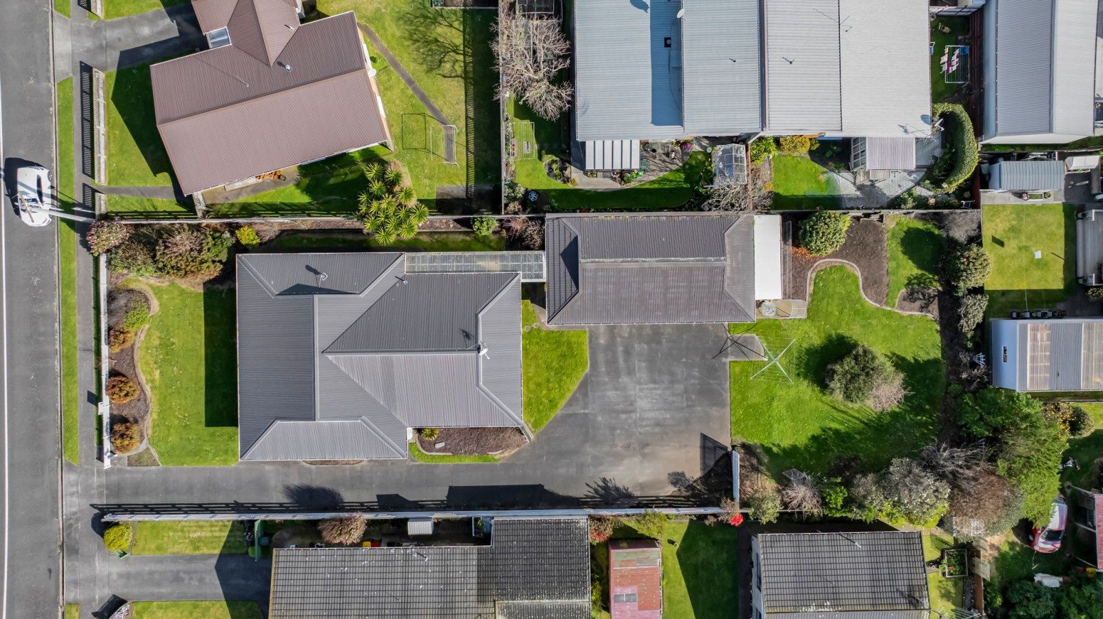 Right in the heart of Hawera — slide 36