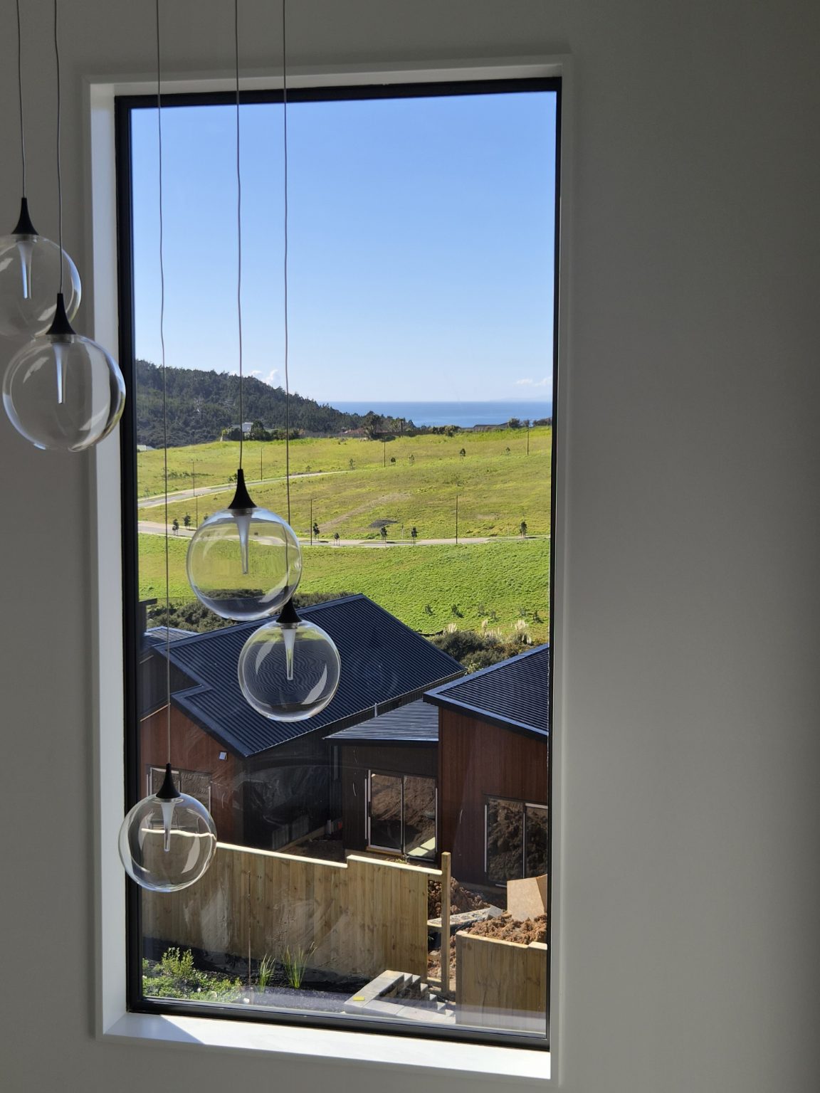 Brand New Coastal Living in Pacific Heights! — slide 21