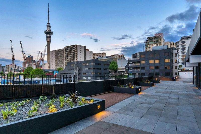 Super bargain 3 Bed in Sugartree with 2 Carparks — slide 21